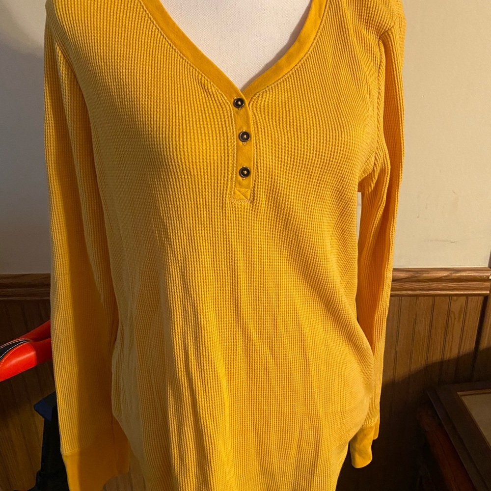 Faded Glory thermal pullover top